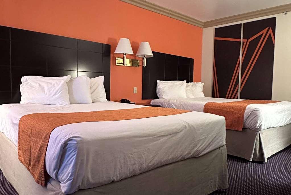 Howard Johnson By Wyndham Norco Bilik gambar